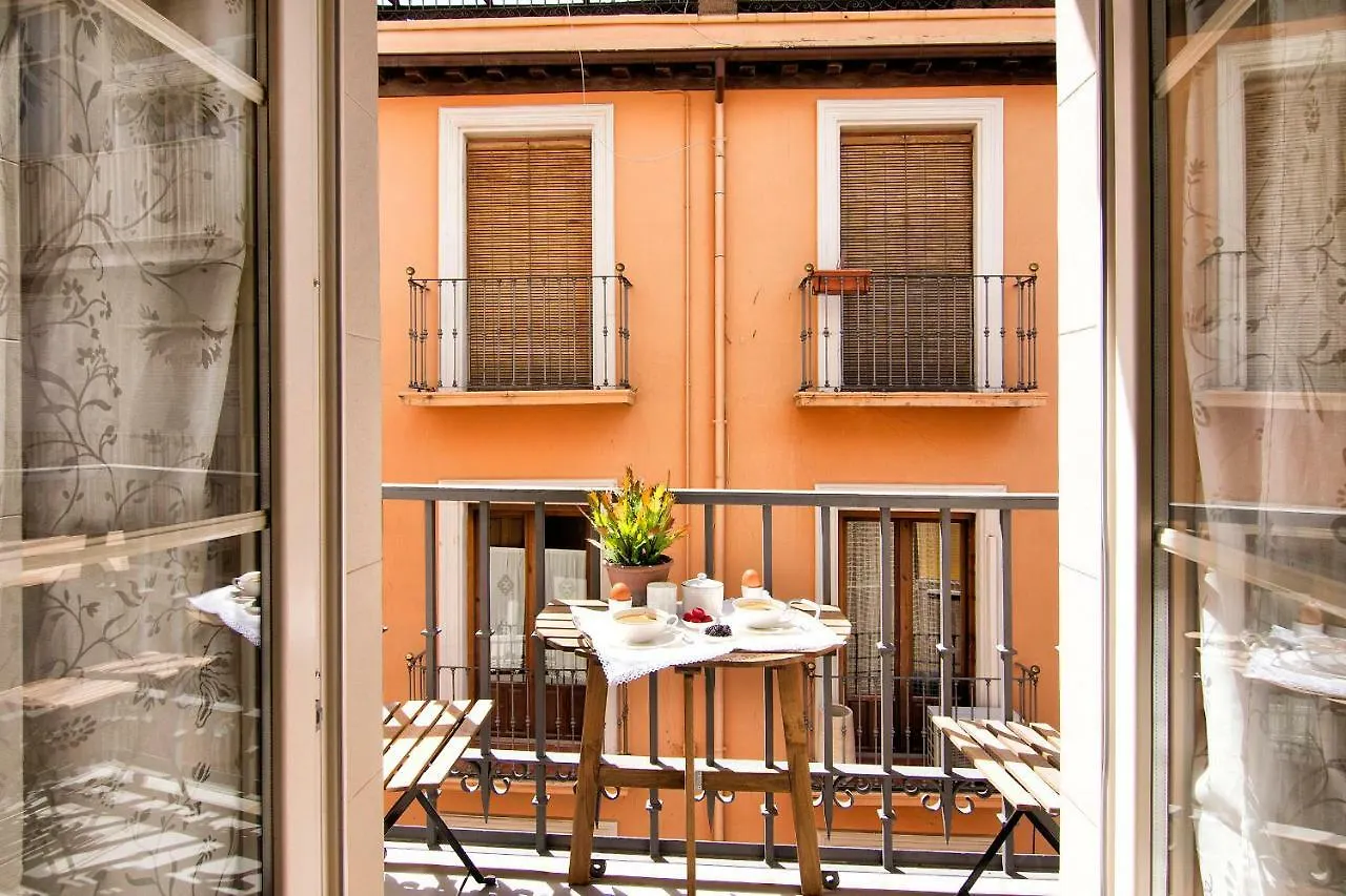 Central Deluxe Apartments Granada