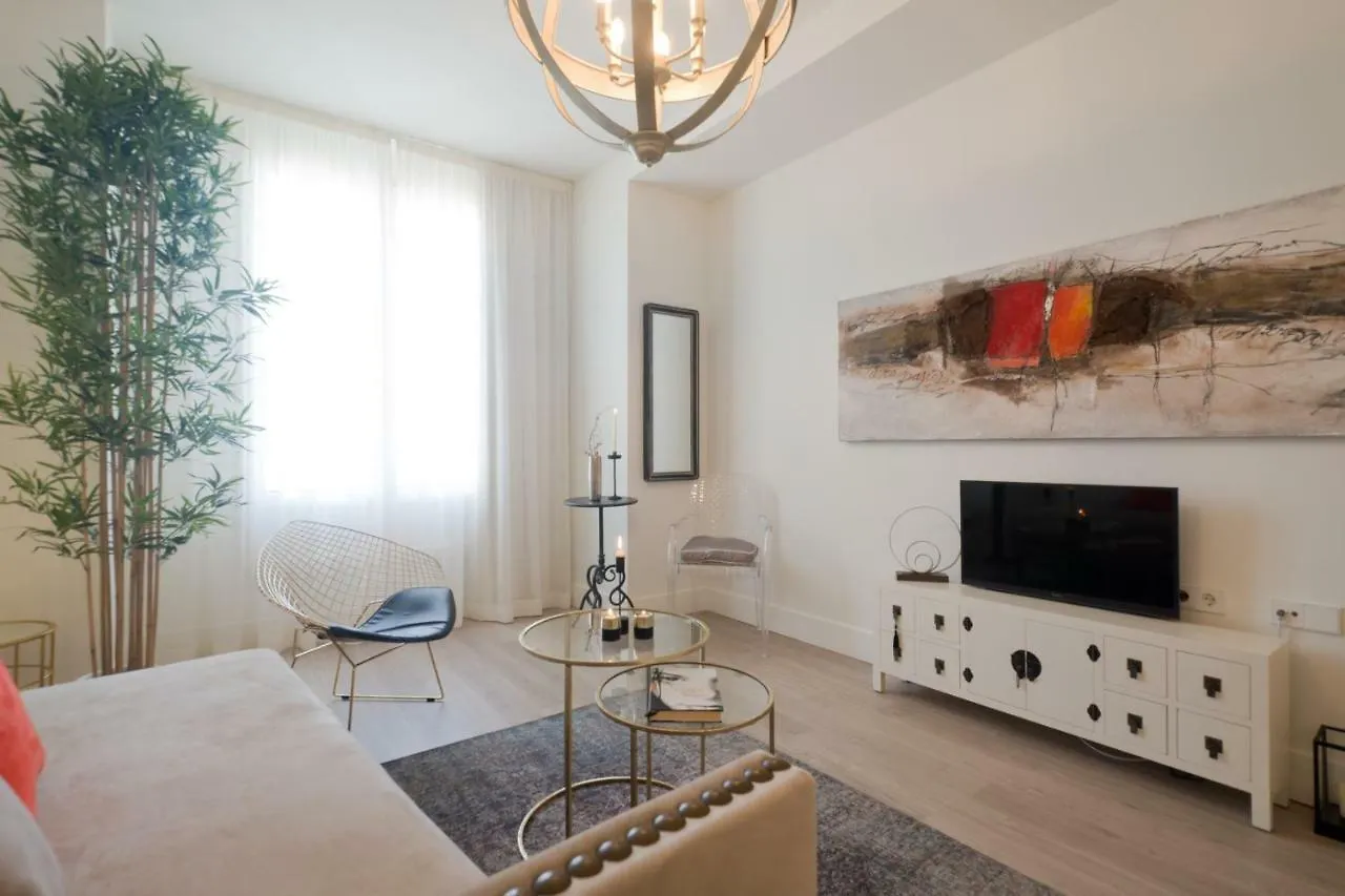 Central Deluxe Apartments Granada